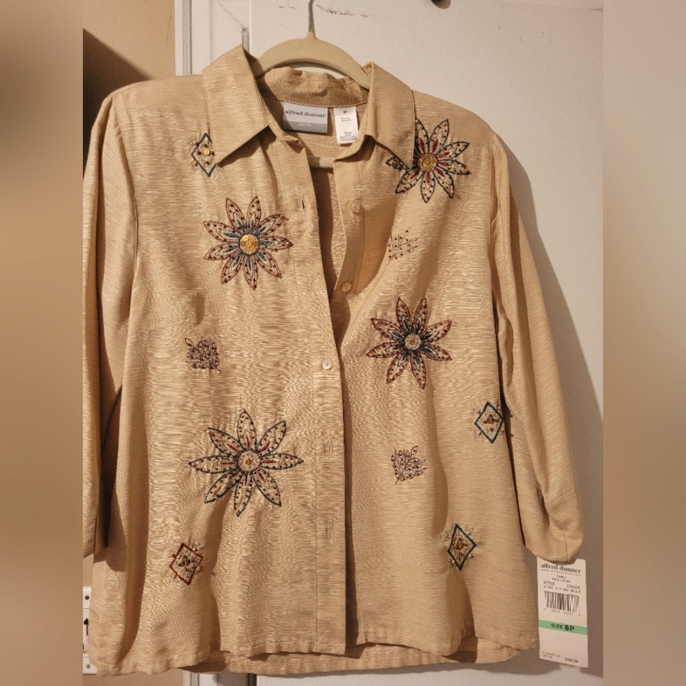 Women's long sleeve blouse